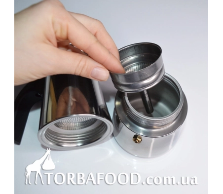 Кофеварка гейзерная из нержавеющей стали 350мл Кофеварка гейзерная из нержавеющей стали 350мл